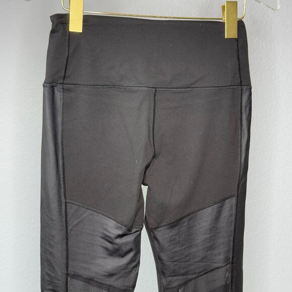 Victoria’s Secret Sport Moto Knockout Mesh Leggings - Picture 7 of 7